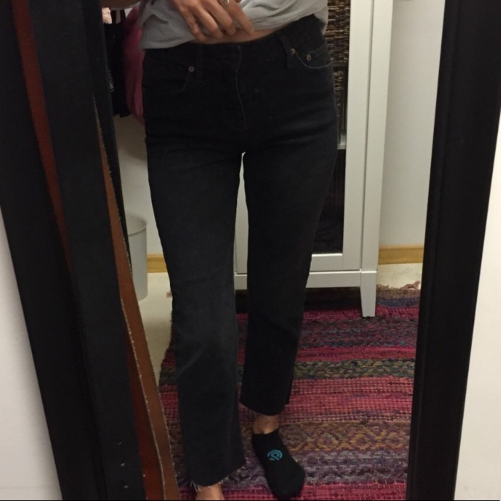 BDG black cut off straight leg jeans